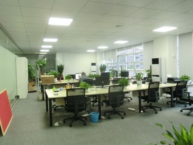 新型房车锂电池新报价