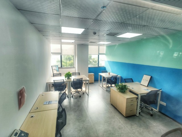 商务车内饰改装哪里有