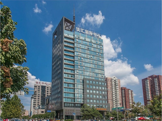 广州潮牛豪华版新能源机动车大概多少钱